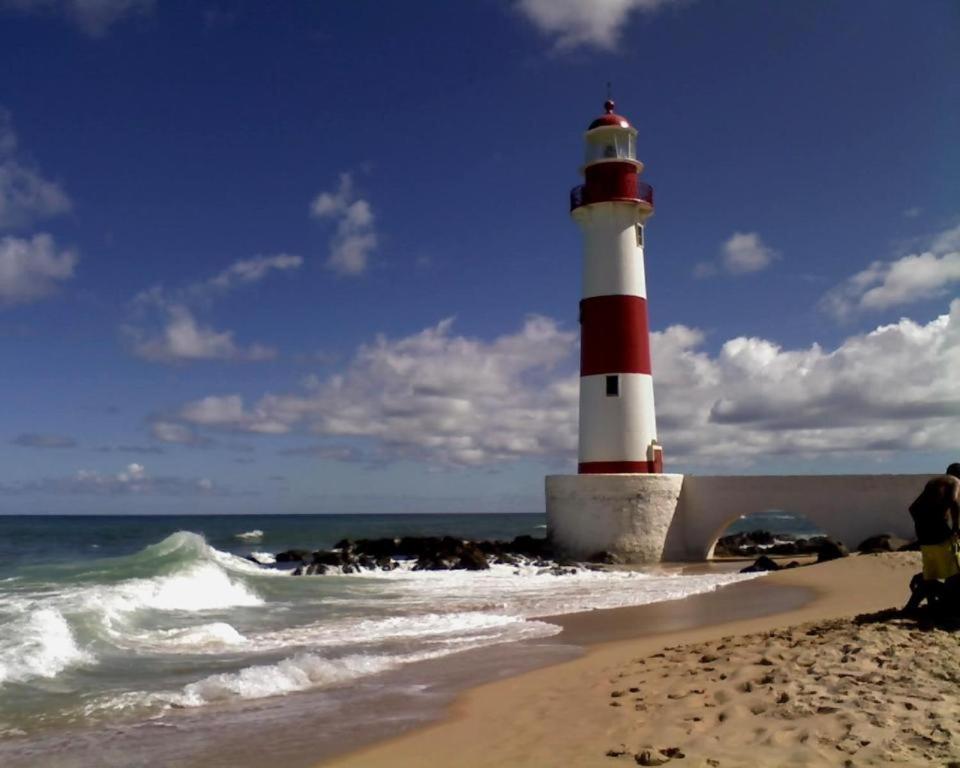 Kitnet Na Praia De Itapua Salvador Exterior photo